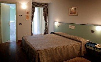 Hotel Deco 4*